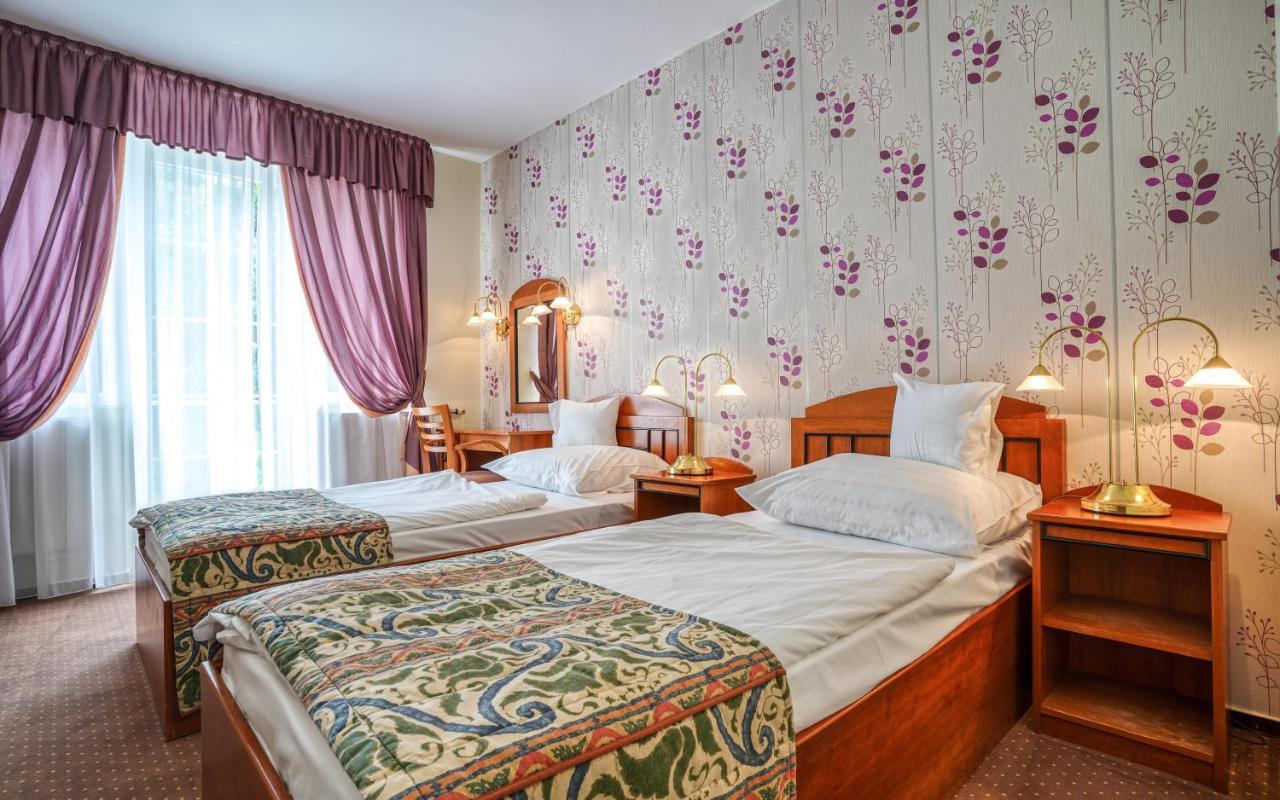 Hotel Erzsebet Hévíz المظهر الخارجي الصورة