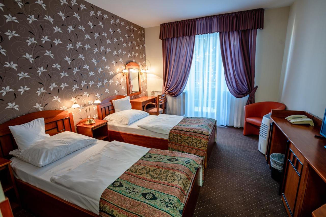 Hotel Erzsebet Hévíz المظهر الخارجي الصورة