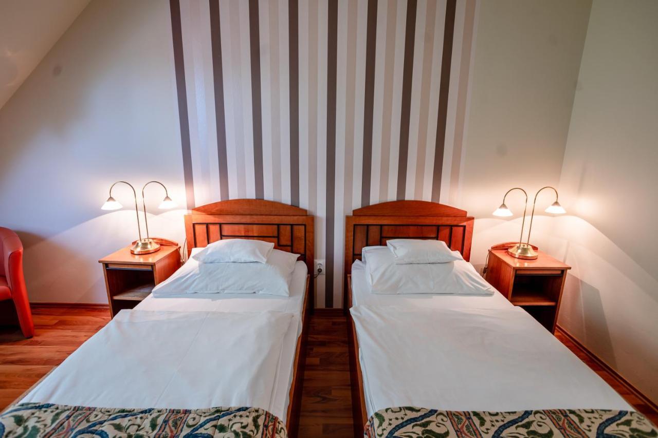 Hotel Erzsebet Hévíz المظهر الخارجي الصورة