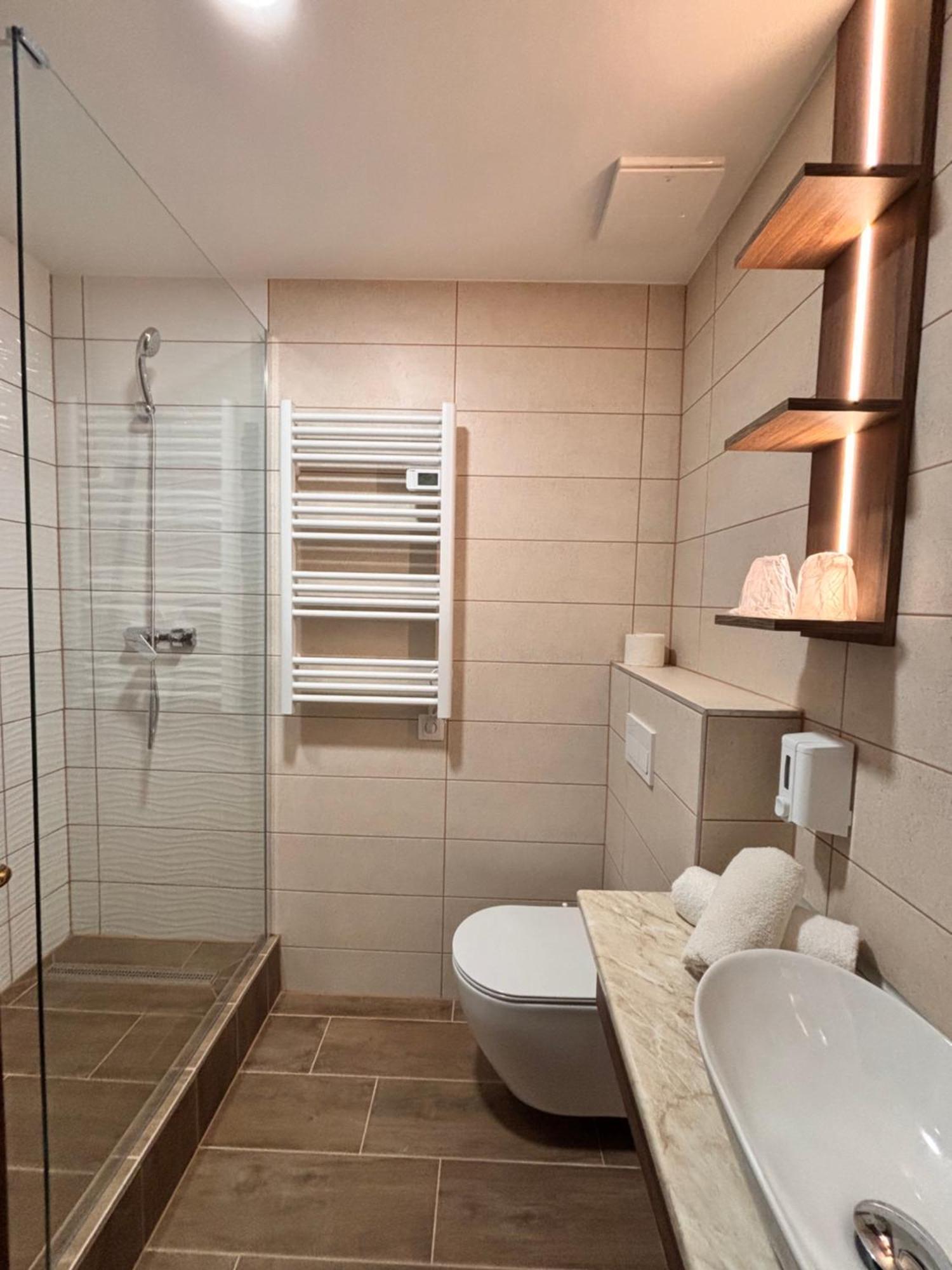 Hotel Erzsebet Hévíz المظهر الخارجي الصورة